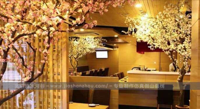 仿真樹批發(fā)市場(chǎng)北京有嗎規(guī)模大的在哪里