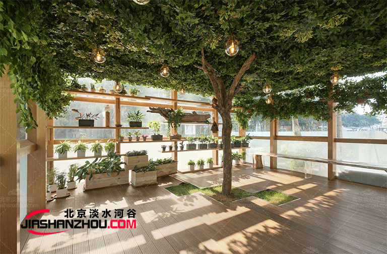 即使不那么愛樹木的人也會(huì)為如此精湛的仿真樹工藝驚嘆