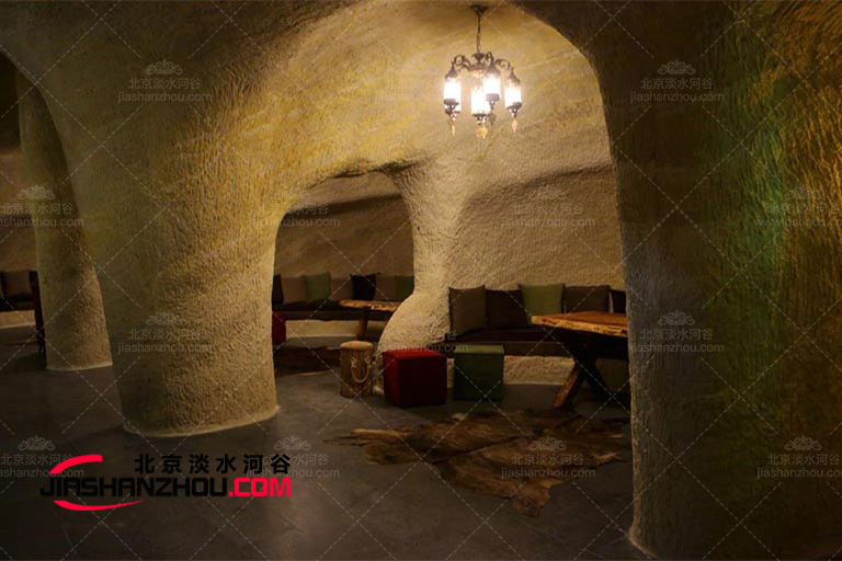 原汁原味的旅游洞穴酒店簡約樸實(shí)