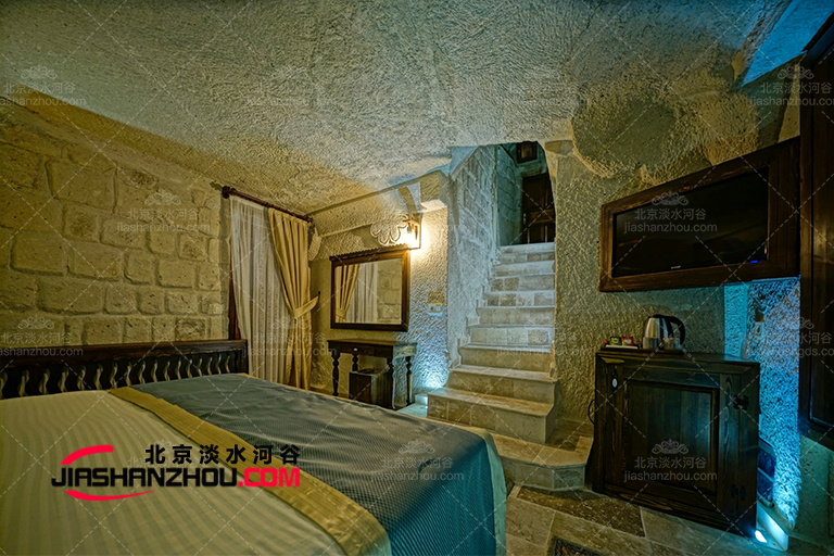 特色仿真窯洞酒店通過(guò)真實(shí)逼真場(chǎng)景來(lái)滿足您的自然獵奇享受