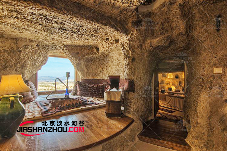 人造洞穴咖啡廳創(chuàng)新設(shè)計品味不一樣的意式風情