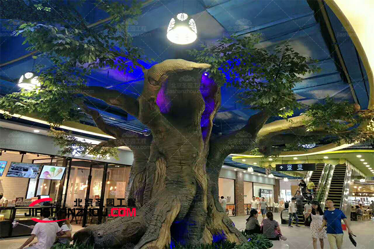 優(yōu)雅而簡單的人造仿真樹景觀樹會年復(fù)一年地保持美麗