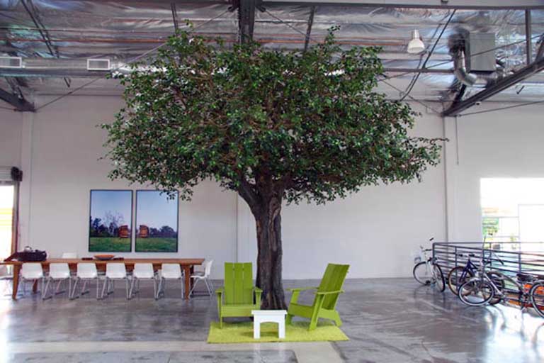 飯店假樹.jpg 飯店假樹