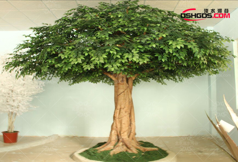 客廳仿真樹.jpg 客廳仿真樹