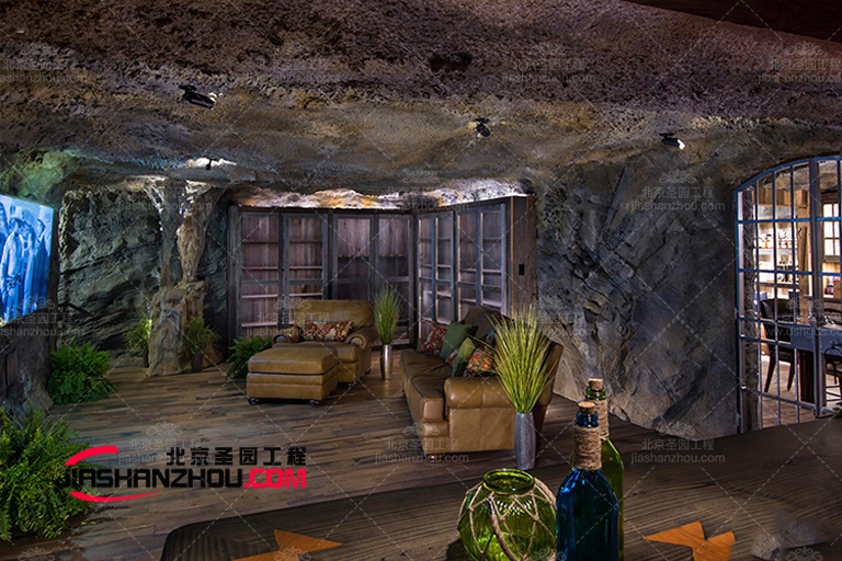 洞穴餐廳.jpg 洞穴餐廳