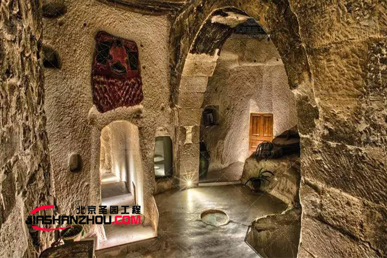 山洞浴室.jpg 山洞浴室